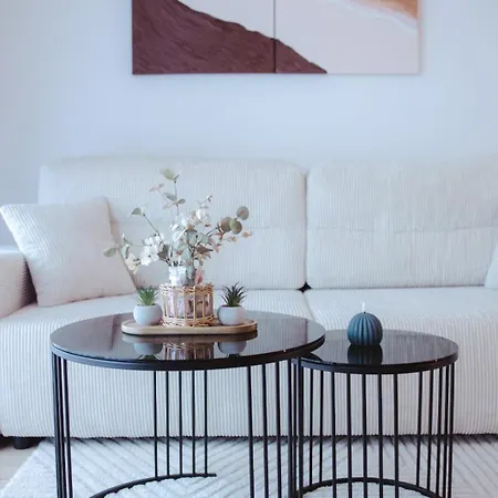 Lux 아파트 Teslić